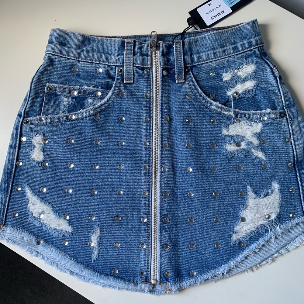 Carmar Denim Zip up skirt
